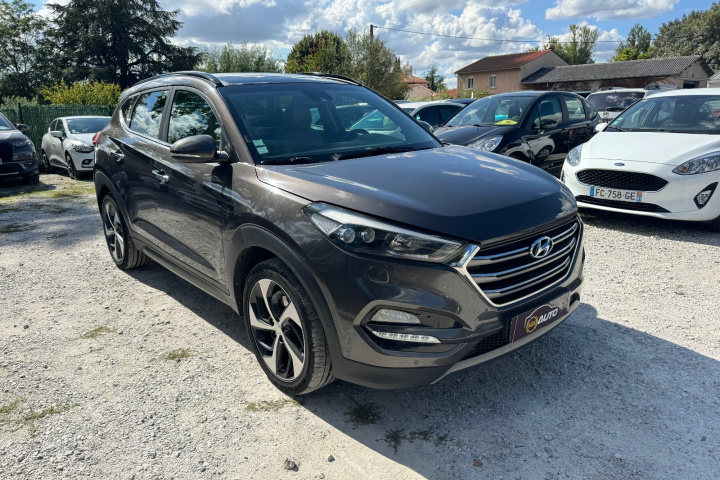 HYUNDAI TUCSON