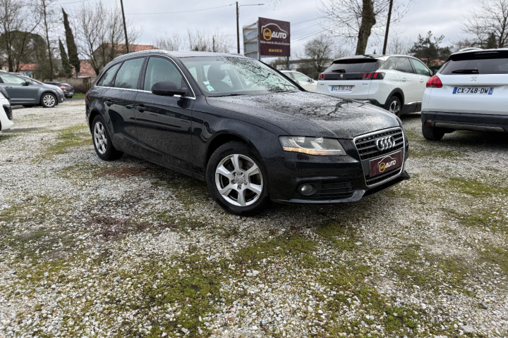 AUDI A4 AVANT