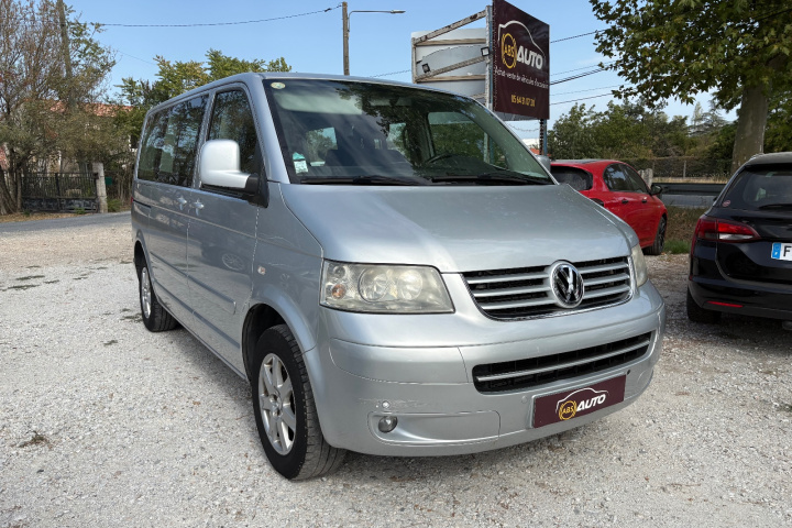 VOLKSWAGEN MULTIVAN