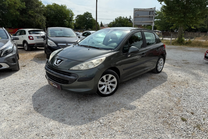 PEUGEOT 207