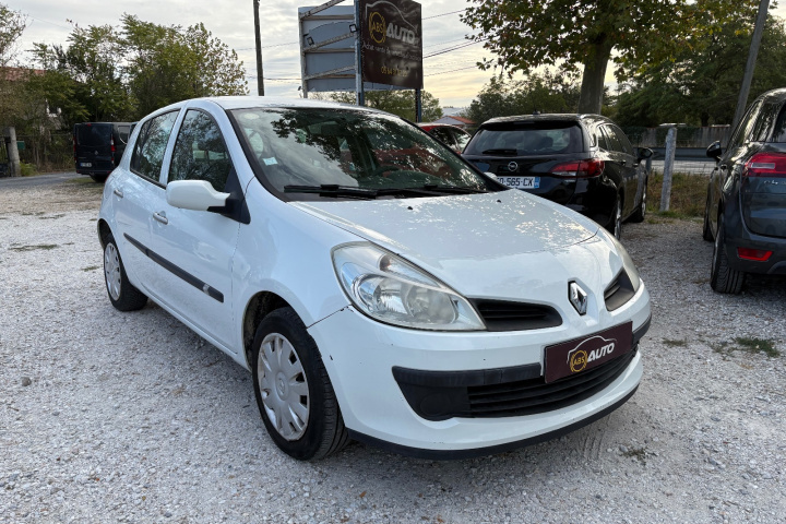 RENAULT CLIO III