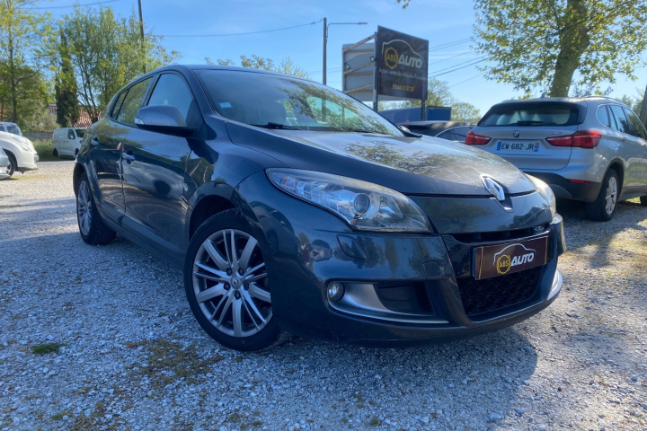 RENAULT MEGANE III BERLINE