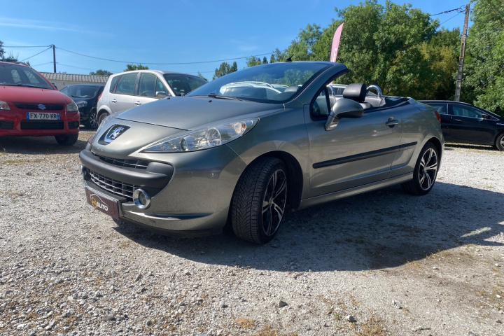 PEUGEOT 207 CC