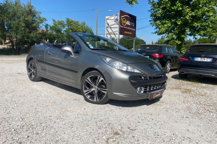 PEUGEOT 207 CC