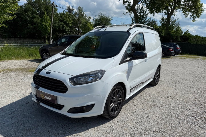 FORD TRANSIT COURIER FOURGON