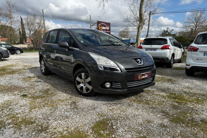 PEUGEOT 5008 BUSINESS