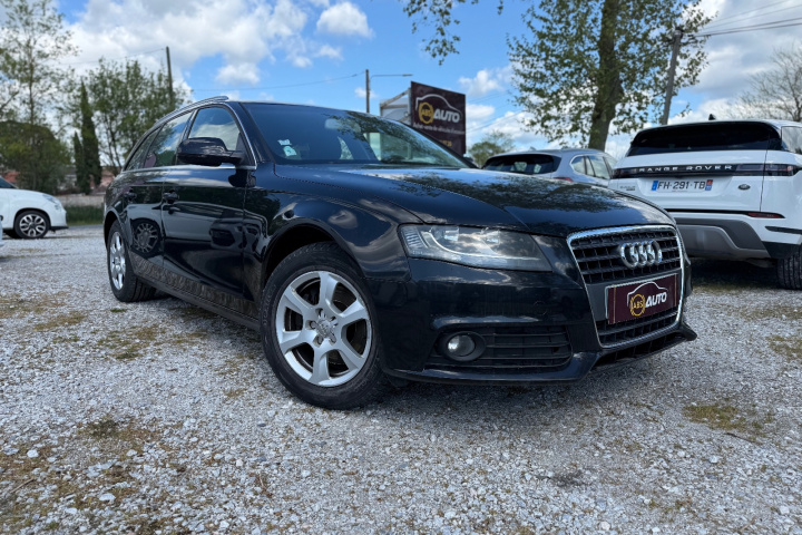 AUDI A4 AVANT