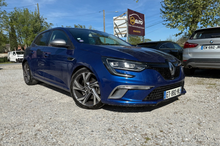RENAULT MEGANE IV BERLINE