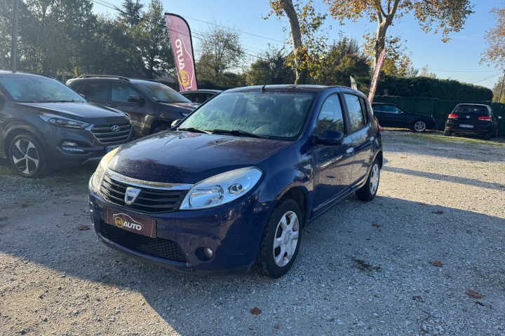 DACIA SANDERO