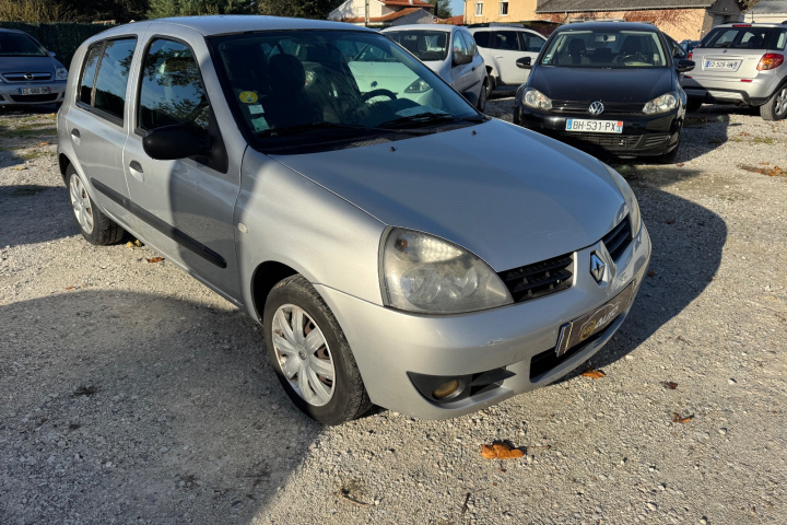 RENAULT CLIO CAMPUS