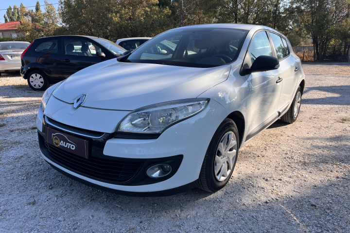 RENAULT MEGANE III BERLINE