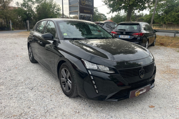 PEUGEOT 308