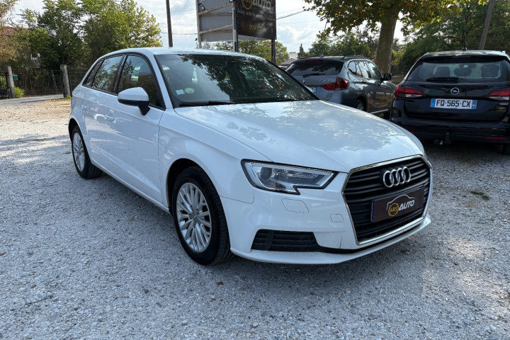 AUDI A3 SPORTBACK BUSINESS